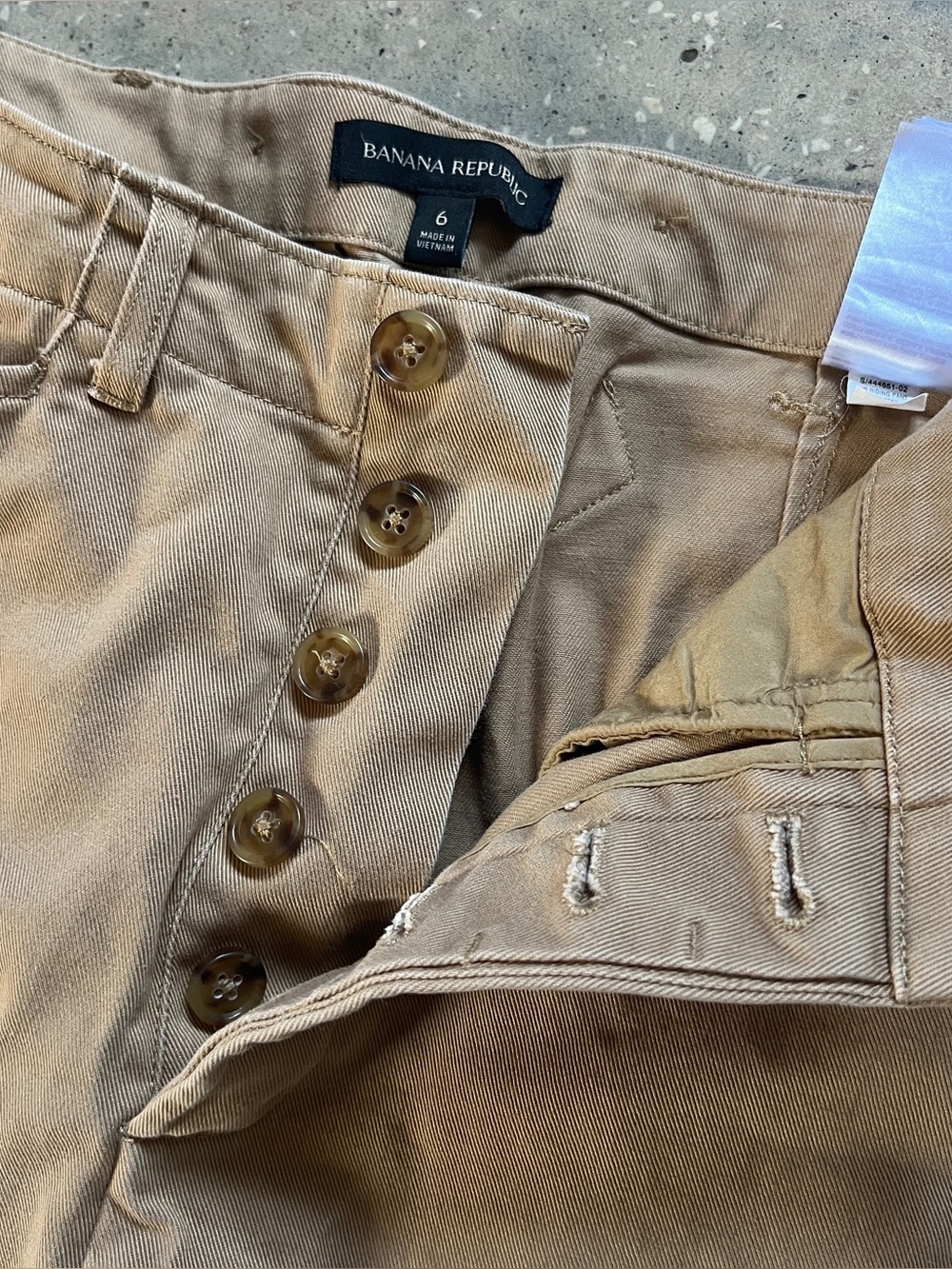 Banana Republic Riding Pant - Picture 5 of 6